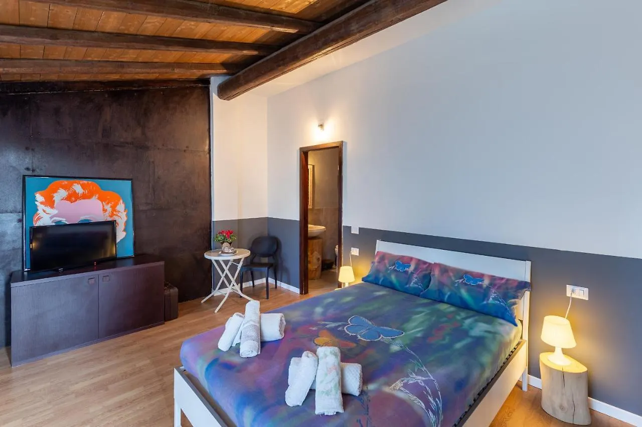 Bed and Breakfast Cascina cattabreghetta Pombia Bed & Breakfast